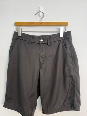 Lululemon Commission Short 9" Stoney Size 28 Gray